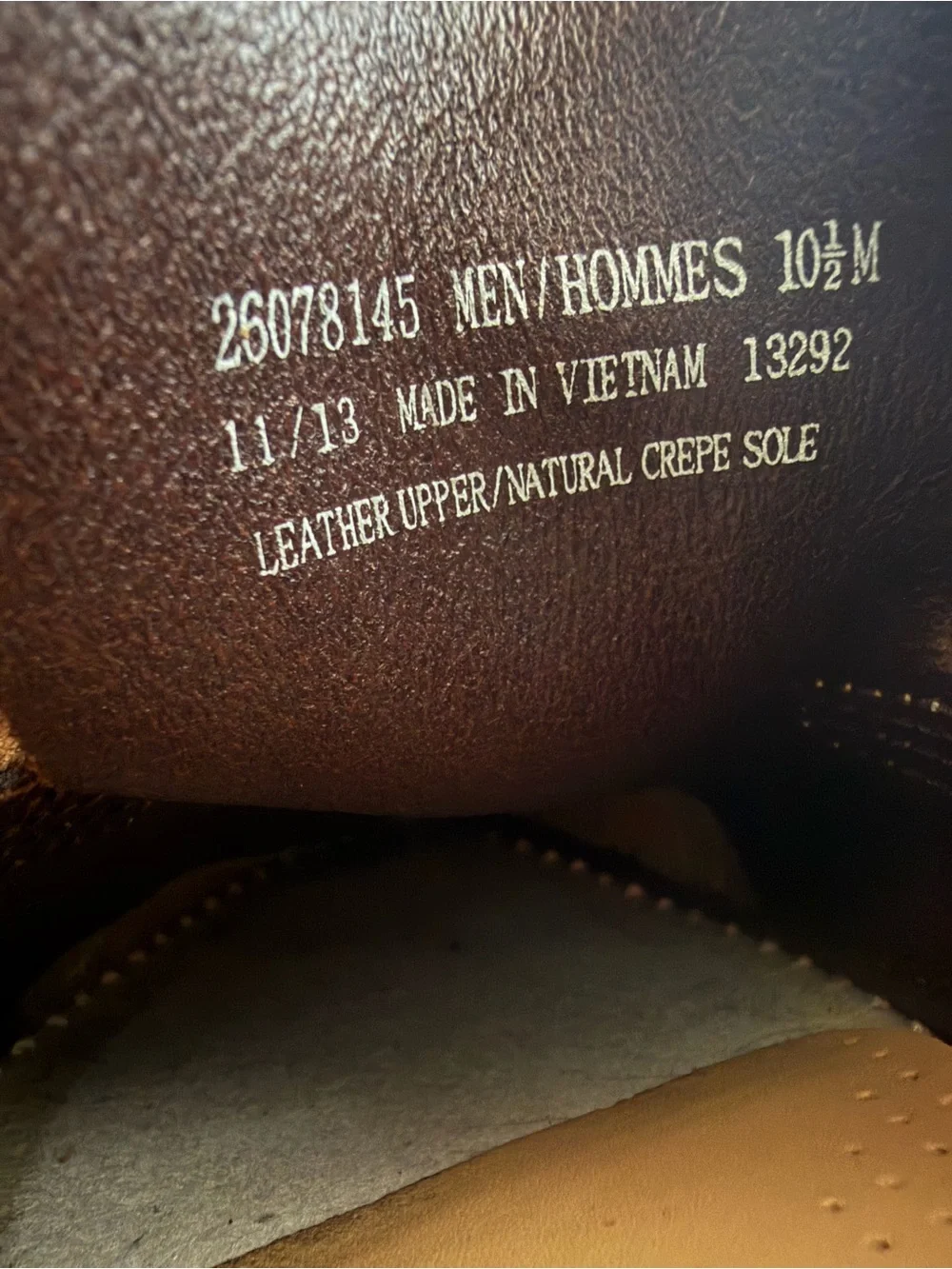 Clarks Men's Tan Suede Chukka Boots